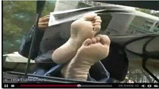 SEXY HIGH ARCHED MATURE ASIAN FEET porn video